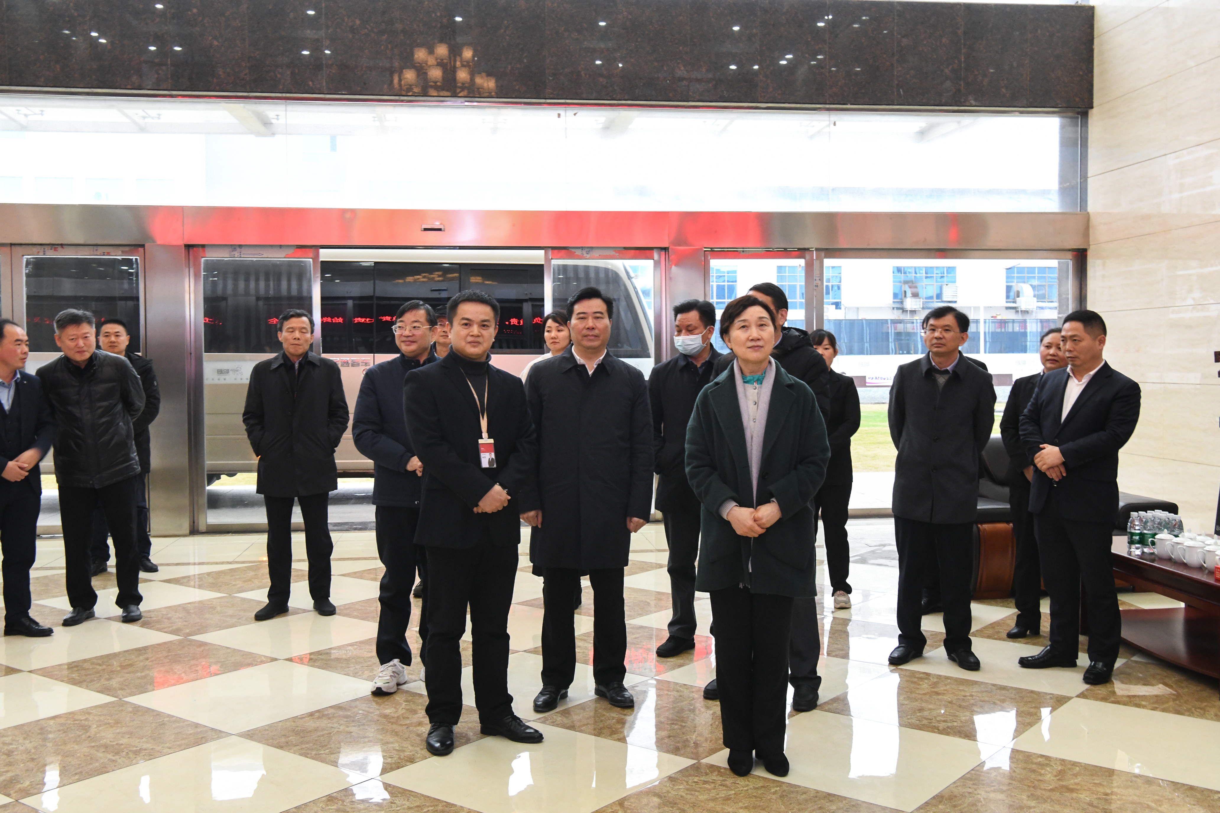 湖南省政協(xié)主席李微微率隊蒞臨聰廚調研指導工作 湖南省政協(xié)主席李微微率隊蒞臨聰廚調研指導工作
